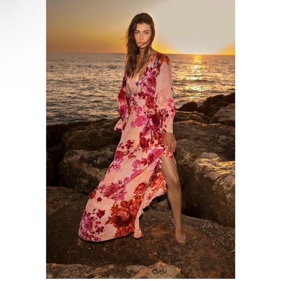 NWT Hemant & Nandita Dali Bohemian Floral Elegant Kaftan Maxi Dress Size Medium - Picture 2 of 14